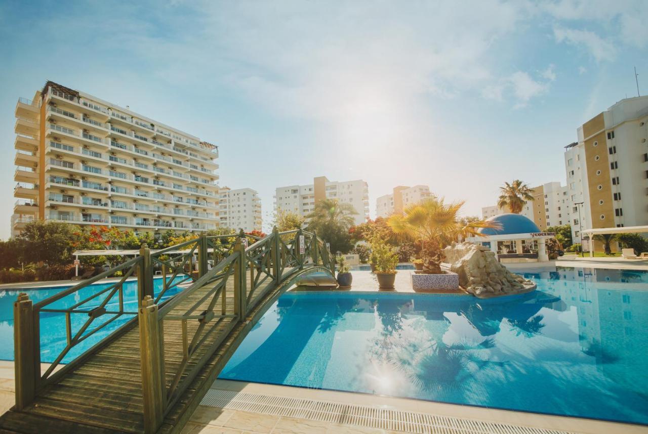 Luxury Sea View Two Bedroom Apartment In Caesar Resort & Spa, Long Beach Perivolia tou Trikomou Kültér fotó